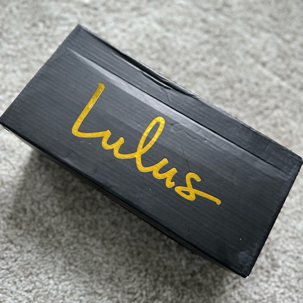Lulus heels - Picture 4 of 6